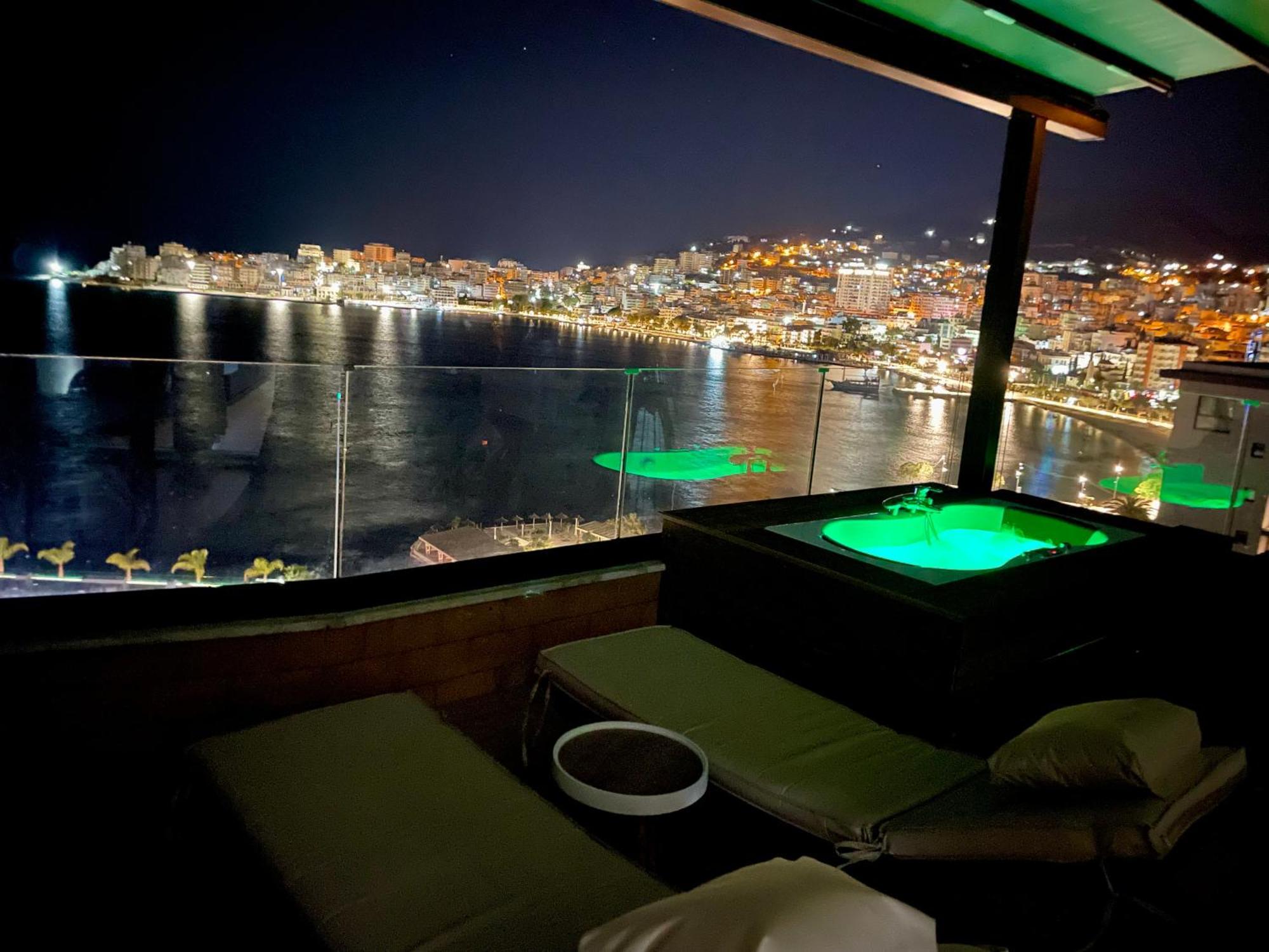 Seaview Golden Penthouse Apartment Sarande Exterior photo